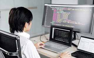 宜昌 api php源码,下载的php源码怎么运行呢？